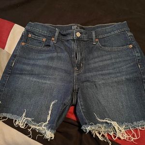 Gap dark blue shorts